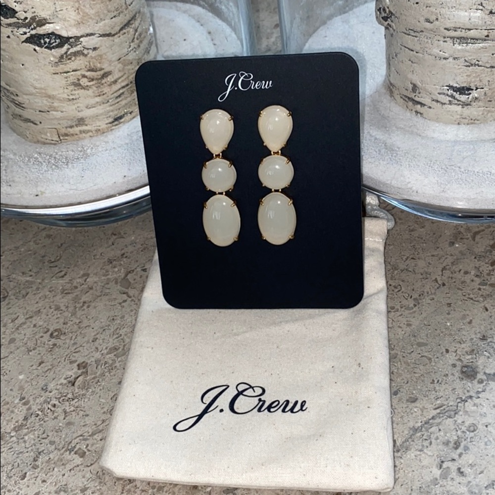 J. Crew 3 Tier Drop Earrings. - Picture 5 of 6